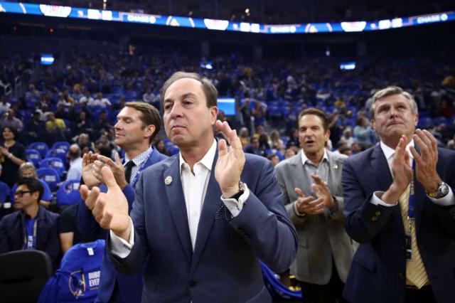 爱游戏在线-勇士老板：球队似梦回2015 希望库里冠军追平詹皇